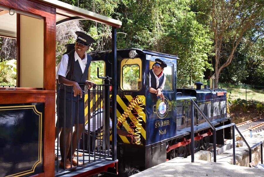 Barbados: St Nicholas Abbey Distillery, CTH Heritage Railway - Inside the plantation house