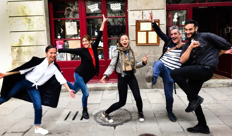 Barcelona: 3-Hour Sips, Sites & Bites Food & History Tour - Starting beside 7 Portes at 5:00 PM