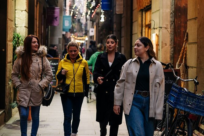 Barcelona Historical Walking Tour: Gothic Quarter and El Born - A photo mosaic about Catalonia’s past