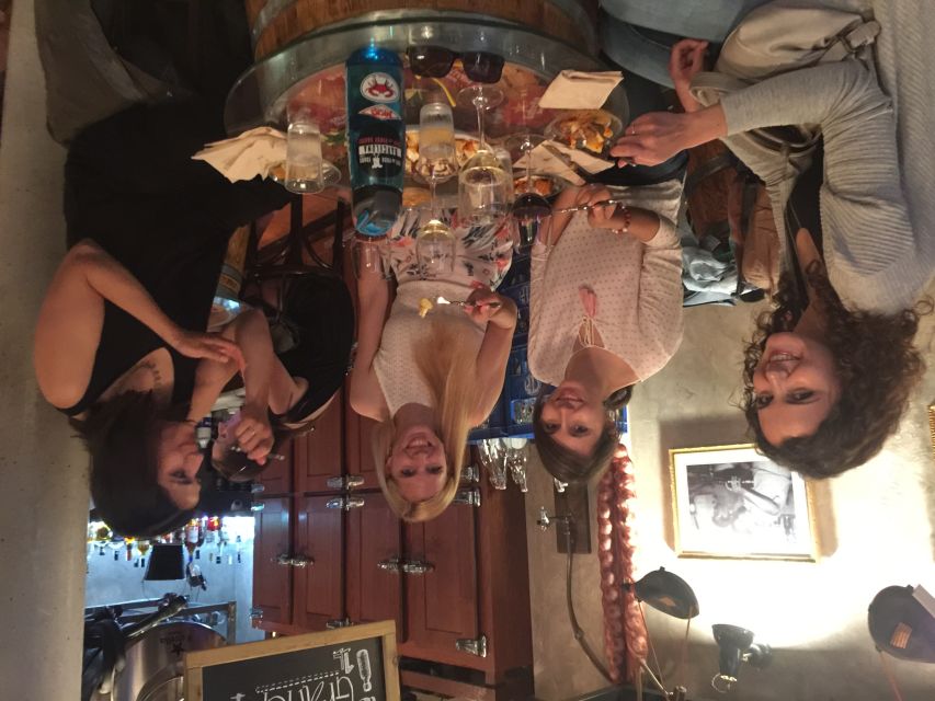 Barcelona: Market, Tasty Tapas/Food and Gothic History Tour - Walking through Roman and Gothic Barcelona