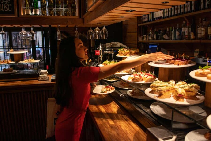 Barcelona Tapas Tour, Taverns, History & Local Culture - The Gothic Quarter and Barcelona Cathedral