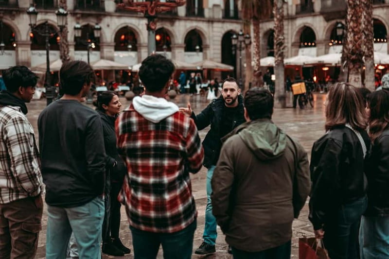 Barcelona: Tipsy Tapas & History Tour in the Gothic Quarter - Why This Gothic Quarter Tour Works