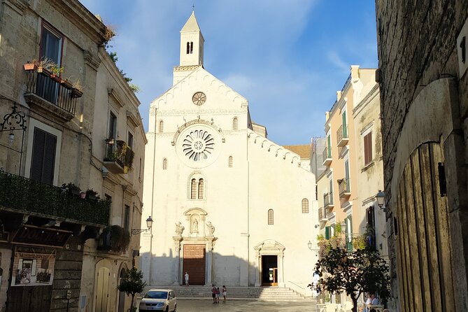 Bari Walk Through History - Basilica San Nicola and the Orthodox Crypt