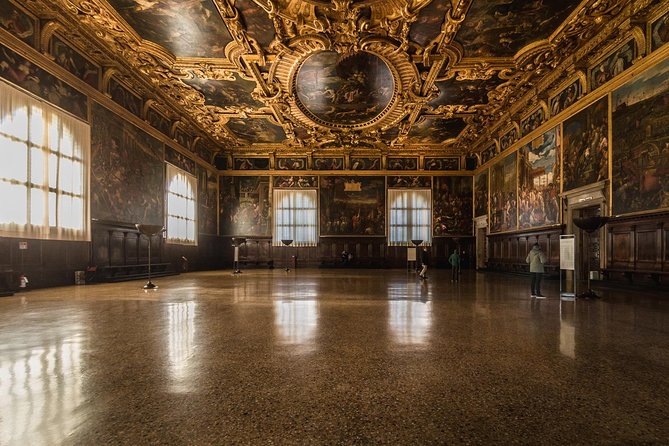 Basilica, Doge's Palace, History Gallery & Bell Tower Option - The bell tower choice: superb views, different tradeoff