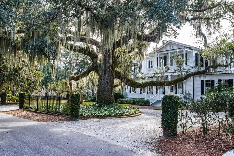 Beaufort: Historic City Tour by Bus - Old Point and The Bluff, Beaufort’s architectural center
