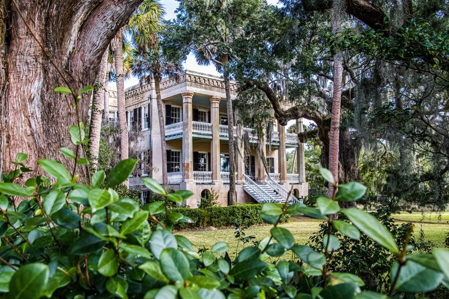 Beaufort: Historic City Tour by Bus - Hollywood locations beyond the movie marquee