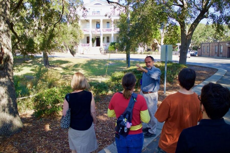 Beaufort: Local History and Film Sites Tour by golf cart - Quick takeaways for your Beaufort visit