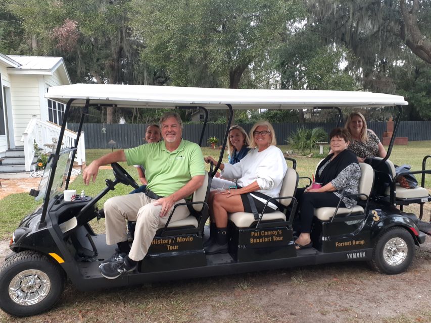 Beaufort: Local History and Film Sites Tour by golf cart - Live oaks, Spanish moss, and old Beaufort homes