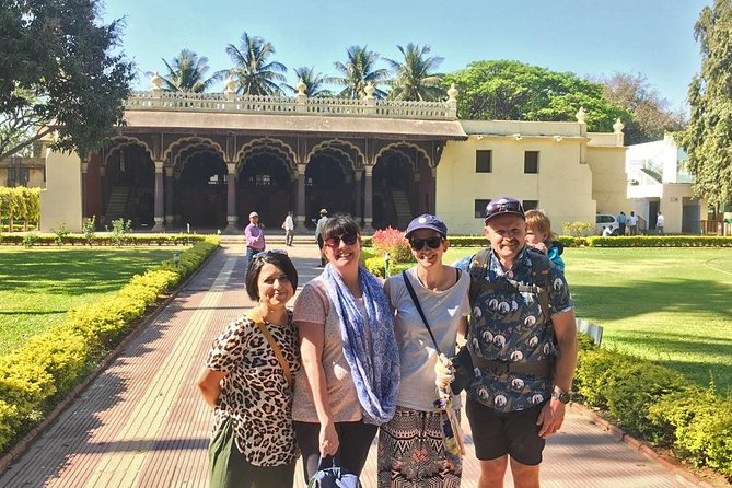 Bengaluru Pete City Market Half-Day Walking Tour - What the $60 price really buys