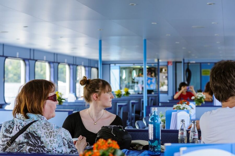 Berlin: 3-Hour World Heritage Cruise to Potsdam - Friendship Island and Lange Brücke