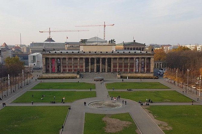 Berlin Beers & Battlefields Tour: War History and German Beer - Walking through Berlin’s wartime center