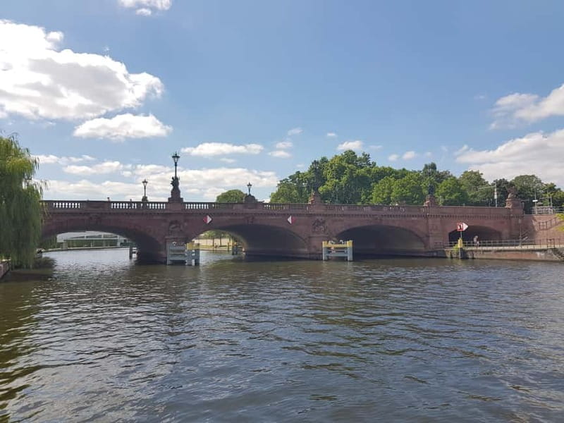 Berlin Beers & Battlefields Tour: War History & German Beer - Key points to know before you book