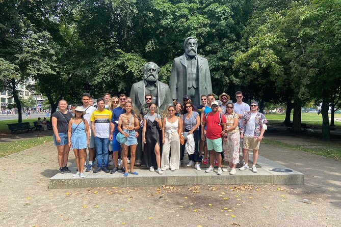 Berlin Cold War & World War II Third Reich Walking Tour - What the guiding is like