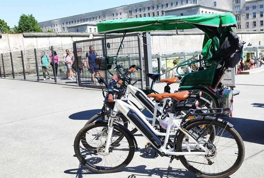 Berlin (E)Bike Tour Historical Highlights in Small groups - Topography of Terror and Potsdamer Platz connections