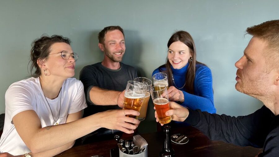 Berlin: Guided Craft Beer & Cultural Tour With Snacks - What the Guides Add