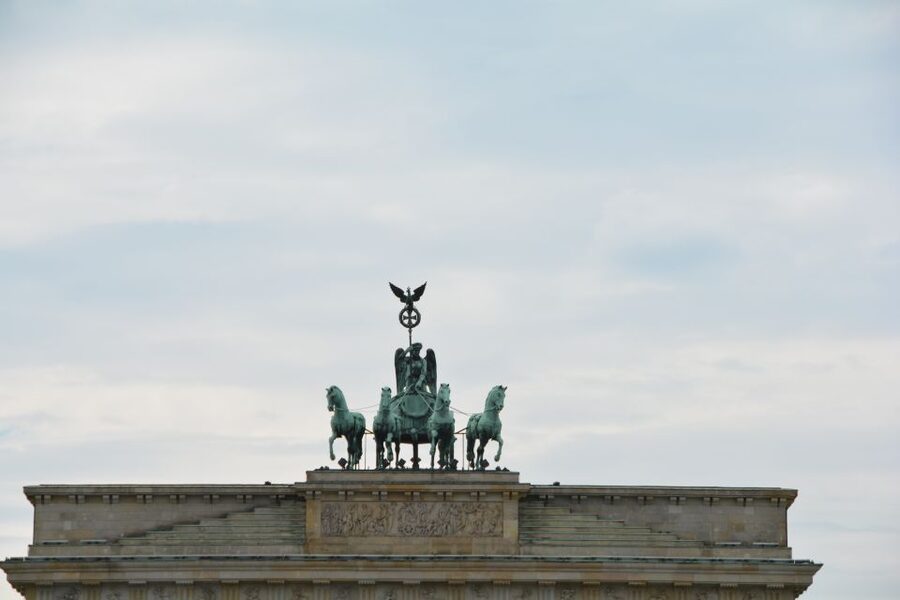 Berlin: Historical Sights & Berlin Wall Tour with a Berliner - Walking the former border near the Berlin Wall