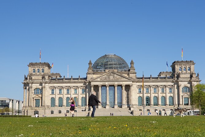 Berlin History Walking Tour with a French-Speaking Guide - Unter den Linden, Berlin’s historic spine