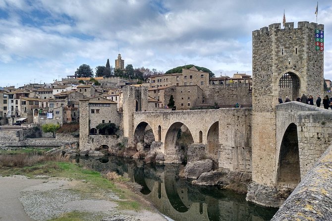 Besalu & 3 Medieval Towns Small Group Tour with Hotel Pick-Up - Vic begins the day with a broad medieval square