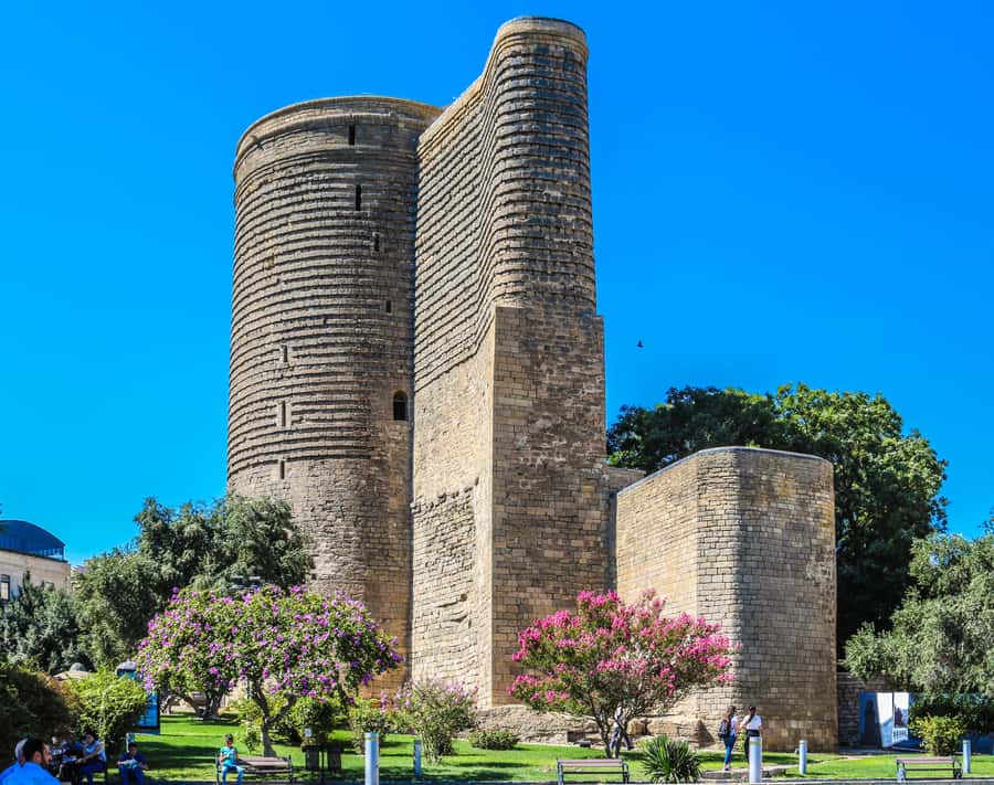 Best of Baku: 4-Hour City Tour Historic and Modern Landmarks - Philharmonia Garden and the route into the Old City