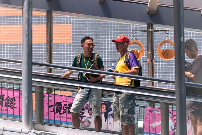 Between Capitalism & Communism: Hong Kong History Tip Based Tour - Hollywood Road and the turn toward creative Hong Kong