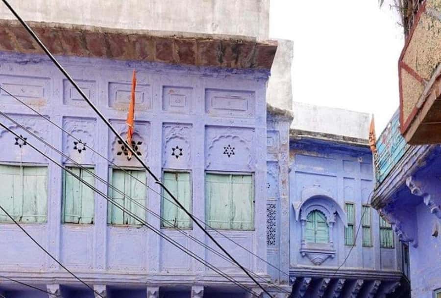 Blue City Heritage Walking Tour With Pick Up & Drop Off - Ranisar Lake inside the city wall