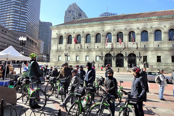 Boston City View Bicycle Tour: History and Landmarks - Fenway Park and the Emerald Necklace