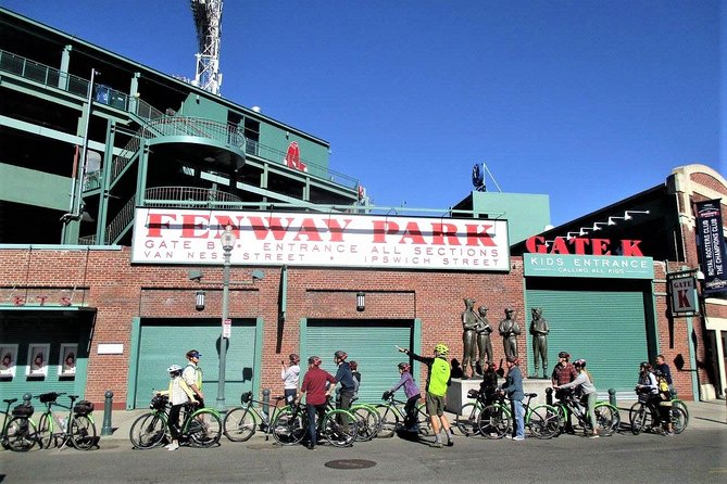 Boston City View Bicycle Tour: History and Landmarks - Beacon Hill and Louisburg Square