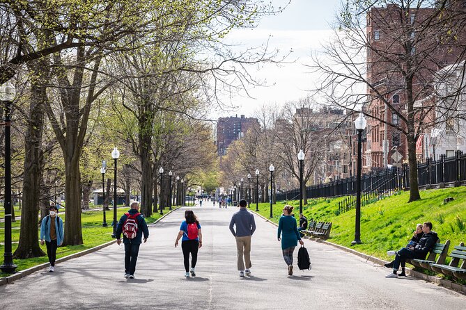 Boston Food & History: Pizza, North End & Freedom Trail - Eating through Boston’s North End