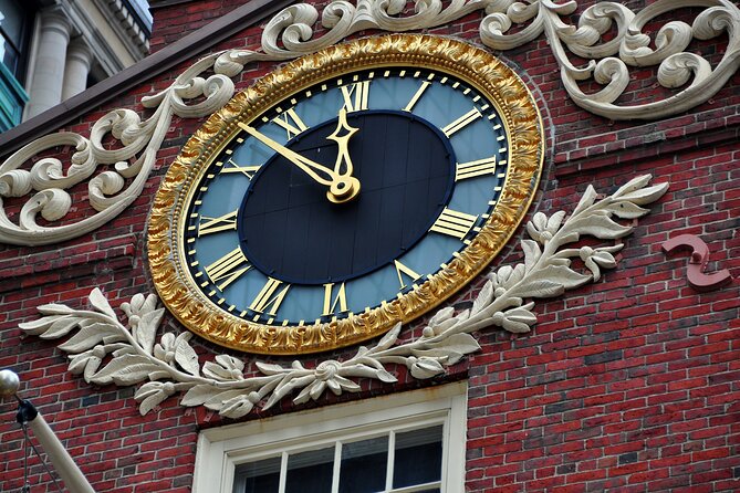Boston: Freedom Trail History Small Group Walking Tour - From King’s Chapel to Benjamin Franklin’s boyhood city