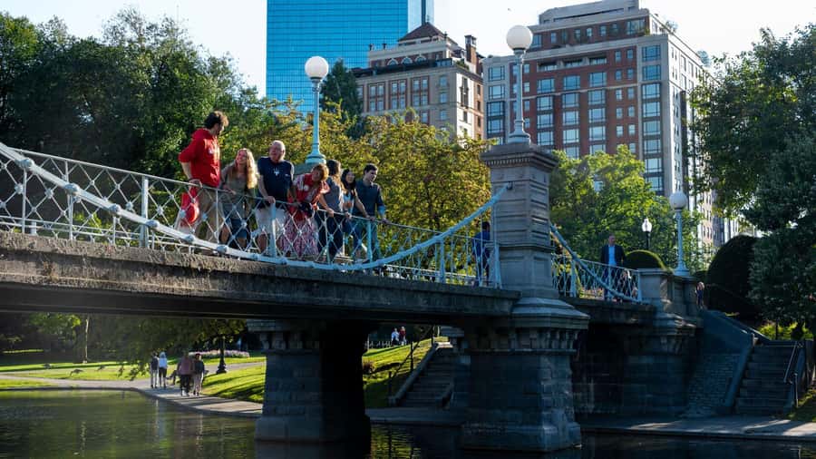 Boston History & Highlights Tour: From Revolution to Today - A weekday look inside the Massachusetts State House
