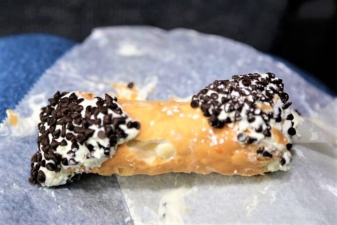 Boston Pizza Lovers Food and History Walking Food Tour - Copp’s Hill and stories from Boston’s burial ground
