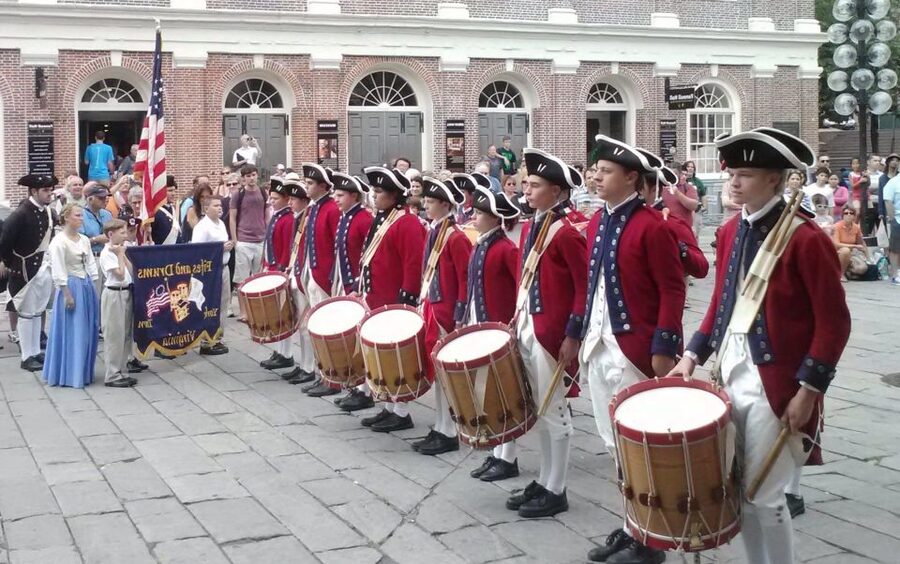 Boston: Seafood Tasting & Historical Walking Tour - What the 150-minute schedule feels like