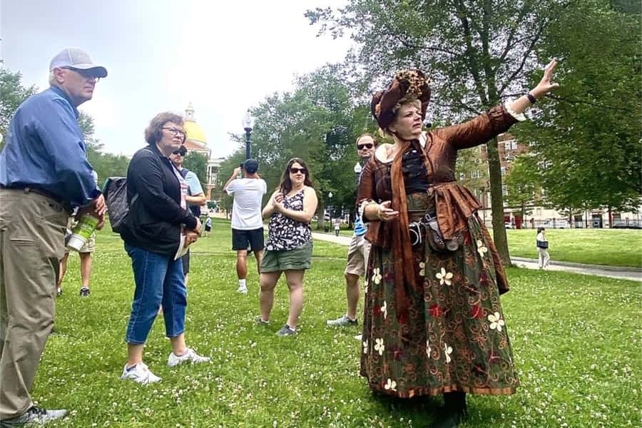 Boston: Tour of The Freedom Trail with Historic North End - Granary Burying Ground and the people behind the story