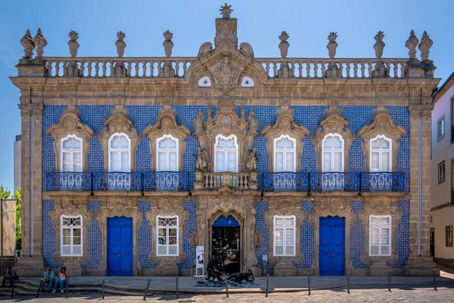 Braga: Private & Flexible Walking Tour in Historic Center - Key Points at a Glance
