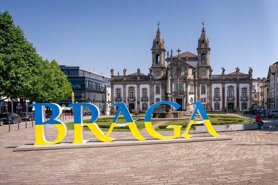 Braga: Private & Flexible Walking Tour in Historic Center - São Paulo, Santiago, and Braga’s Cathedral Quarter