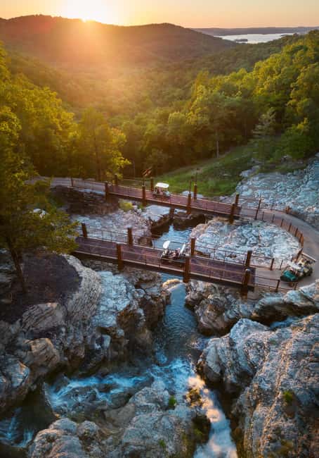 Branson: Top of the Rock Ozarks Heritage Preserve - Lost Canyon Cave and the Bat Bar