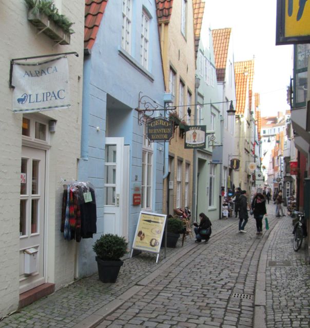 Bremen: Walking Tour of Historic Schnoor District - St. John’s Church and the medieval story