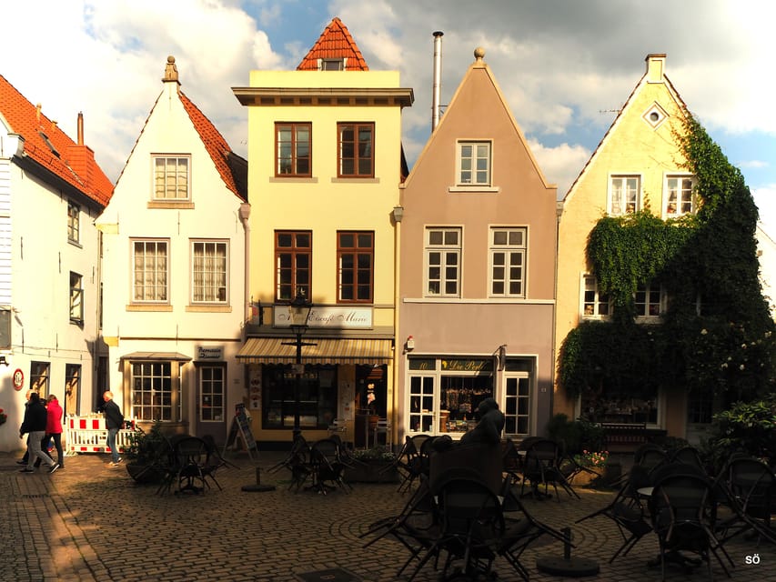 Bremen: Walking Tour of Historic Schnoor District - Who should book this Schnoor walk?