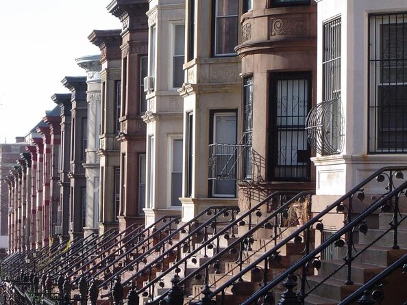 Brooklyn Food Walking Tour: Local Eats & Family‑Run Shops - A food tour that also explains Brooklyn
