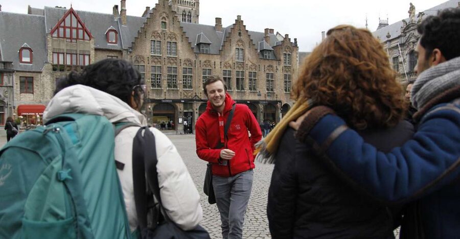 Bruges: History, Chocolate and Beer Walking Tour - Who will get the most from this tour?