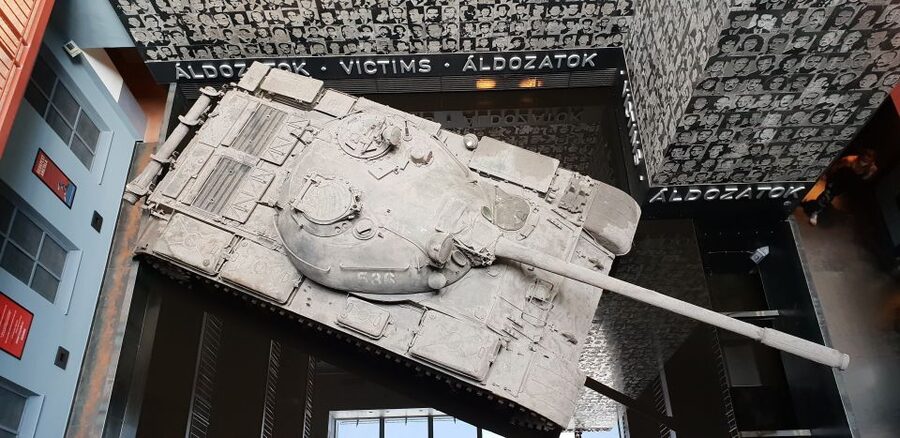 Budapest: Communist History Tour with House of Terror Option - Cardinal Mindszenty and the quiet details of resistance
