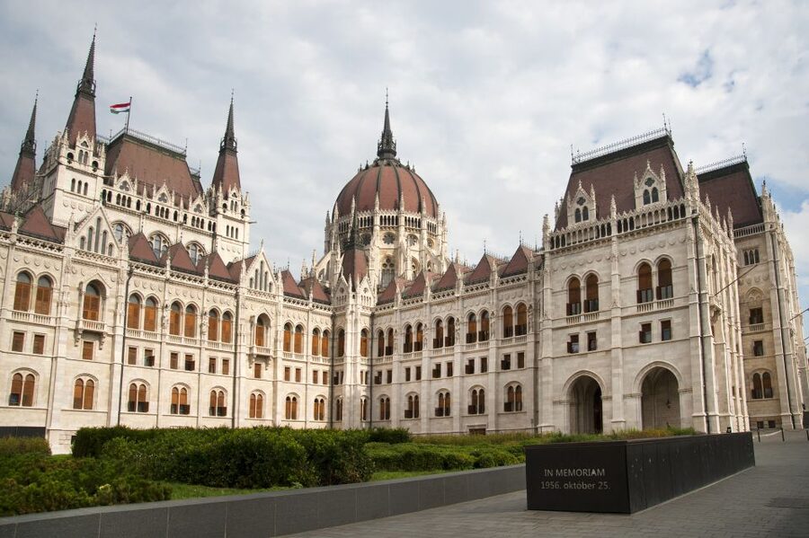Budapest: Communist History Tour with House of Terror Option - Morning option: the Budapest Retro Center