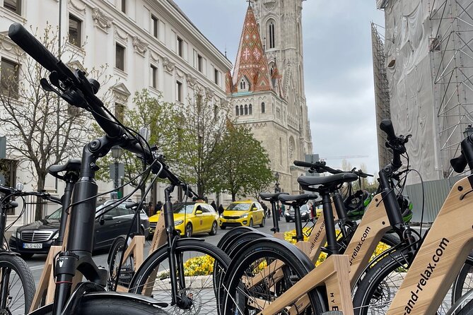 Budapest: Historic Downtown ride on E-Bicycles Buda & Pest - Why an e-bike works so well in Budapest