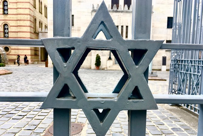 Budapest Jewish Heritage: Synagogues, Shoes, Secrets & Flódni - Shoes on the Danube: a quiet, serious pause
