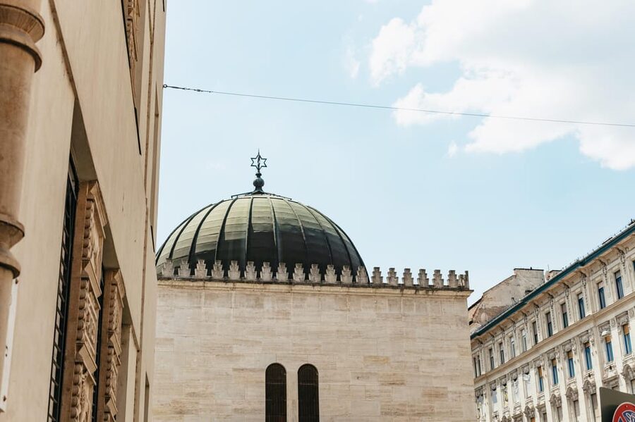 Budapest: Jewish History Guided Walking Tour with Historian - Walking through the former ghetto