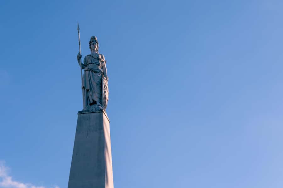 Buenos Aires: Historic Buenos Aires Landmarks & Icons Tour - Who gets the best value from this walk