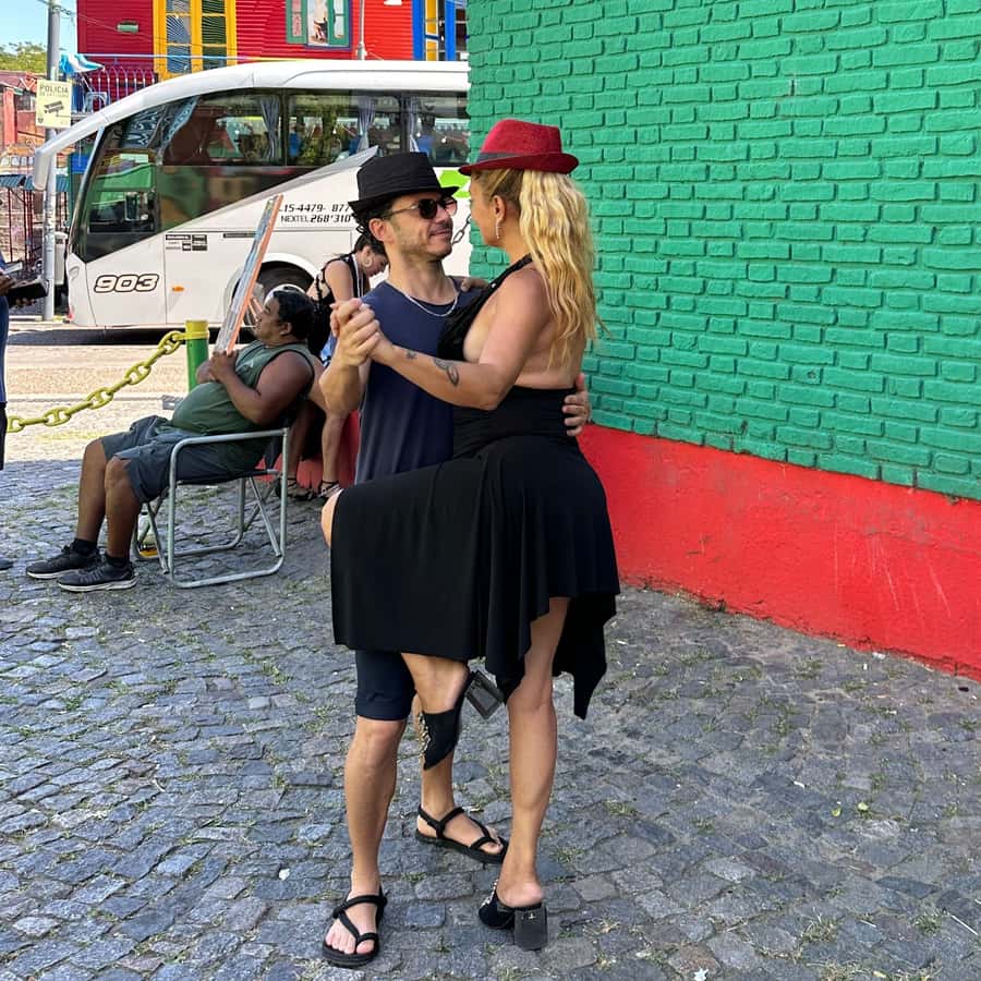 Buenos Aires: La Boca Art and History Walking Tour - Reading La Boca through immigration and working life