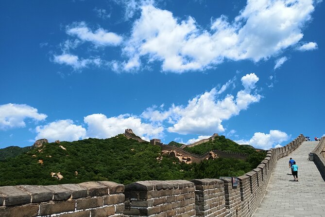 BusDa-Ancient Great Wall &Badaling Great Wall Full-day Bus Tour - Who will get the most from this outing