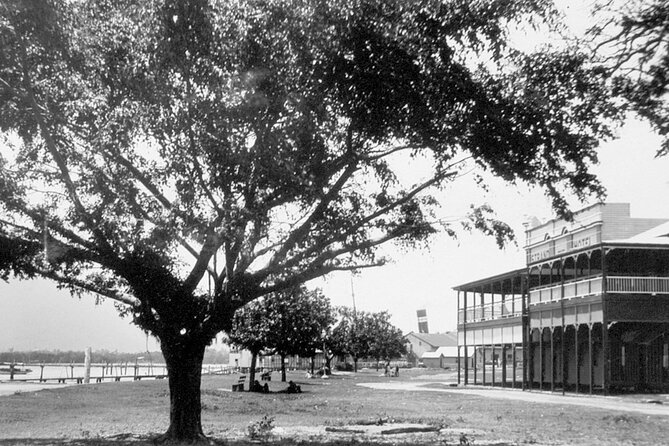 Cairns History Walking Tour - War memory beside the Reef Hotel Casino