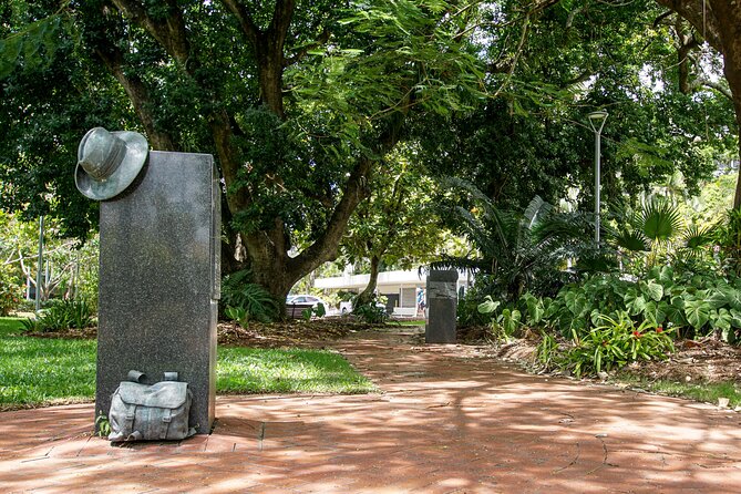Cairns History Walking Tour - The Chambers and Cairns business history